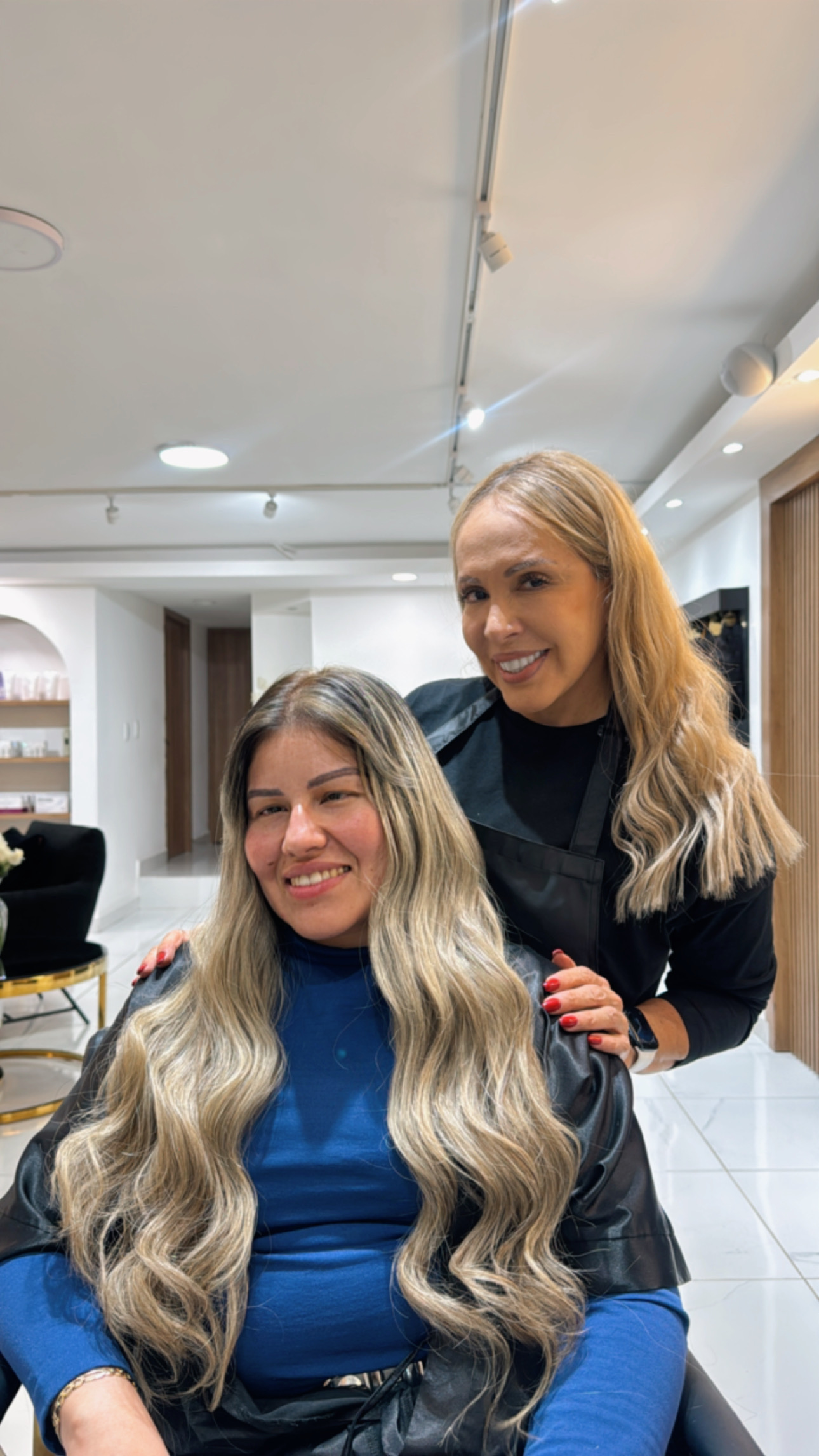 {"eId":"739939491617009","CameraPosition":1}